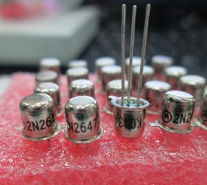 Transistor unijunctionnel programmable à semi-conducteurs discrets 2N2647 TO-18 Composant électronique en stock - Product Image 2