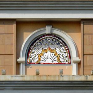 Vitrail Tiffany artisanal en verre biseauté demi-rond pour éclairage et décoration de porte vitrée - Product Image 6