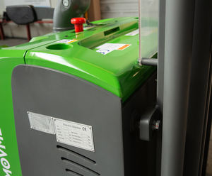 Carretilla elevadora eléctrica de 1,5 T con elevación gratuita - Product Image 5