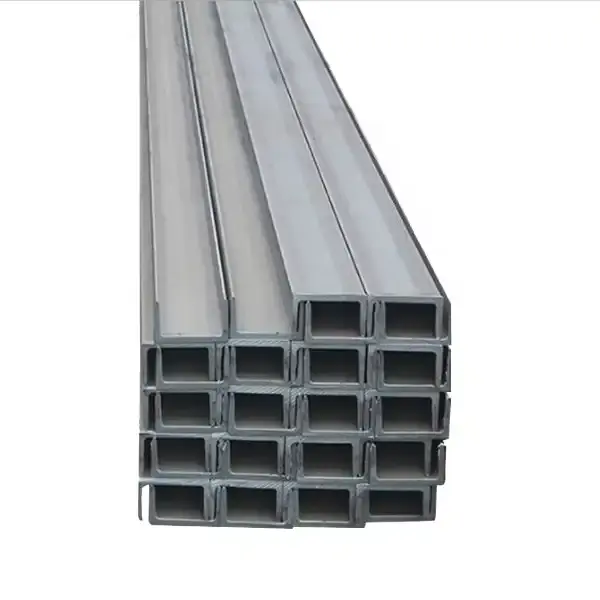 Precio competitivo Tamaños de canal de acero 50x150mm C canal valla poste barra de acero tamaños canal hierro tamaños estándar