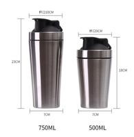 Vente en gros de produits écologiques et durables sans BPA Shakers Bouteille shaker protéiné cuisine avec boule de mélange Tasse shaker en métal