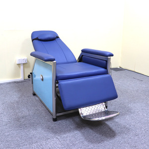 Sillón de Infusión Reclinable de Cuero Azul con Estante, para Sala de Espera de Hospital, con Estructura de Acero Inoxidable y Relleno de Esponja de Alta Densidad - Product Image 1