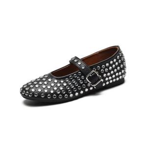 Chaussures plates Mary Jane vintage 2026 entièrement ornées de diamants pour femme, nouvelles chaussures de ballet d'été à bouche peu profonde avec boucle et bout rond - Product Image 3