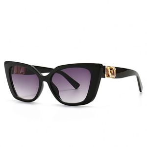 Nouveau <span class=keywords><strong>2020</strong></span> Mode Vintage Hommes Femmes Grand Cadre Gradient Lunettes de Soleil UV400 Noir Cat Eye Lunettes de Soleil - Product Image 5