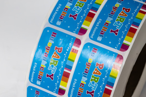 Nhãn tự dính, nhãn sản phẩm, cuộn giấy tự dính để đóng gói - Product Image 5