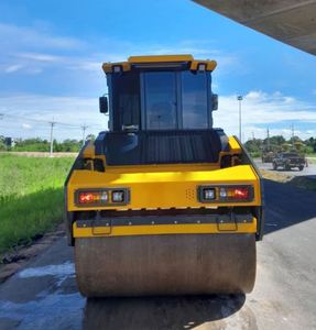 Rodillo Compactador Vibratorio 6211E de Doble Tambor en Venta - Product Image 2