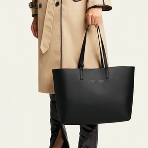Sac fourre-tout de luxe personnalisé en cuir véritable pour femmes avec broderie, fermeture à bouton durable, imperméable, grande capacité, deux poignées - Product Image 2