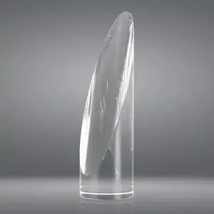 Trofeo Sportivo Elegante in Cristallo Ottico con Incisione Laser - Product Image 1