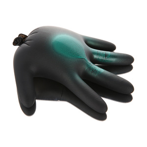Nitrile Disposable Gloves Black Water Resistant Dusting Household Cleaning Gloves 50 Pieces - Product Image 4