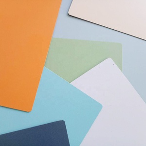 Tailles de feuilles de <span class=keywords><strong>formica</strong></span> personnalisées Feuilles de <span class=keywords><strong>formica</strong></span> Hpl de haute qualité <span class=keywords><strong>Stratifié</strong></span> de <span class=keywords><strong>couleur</strong></span> unie - Product Image 4