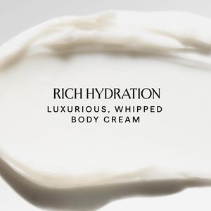 แลนซ์ ไพรเวท เลเบล คลาวด์ มิลค์ โคโคนัท มาคา เฟิร์มมิ่ง บอดี้ ครีม ครีมบำรุงผิวเนื้อนุ่ม ซึมซาบเร็ว ช่วยให้ผิวเรียบเนียนกระชับขึ้น เหมาะสำหรับผิววีแกน - Product Image 2