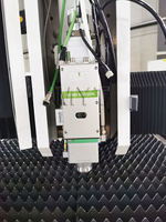 MYT 3015E 3000W machine de découpe laser à fibre CNC table de découpe simple de tôle