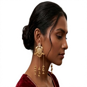 Pendientes de Latón con Incrustaciones de Moissanita, Chapados en Oro, de la Mejor Calidad, Modernos, para Mujer, Ideales para Fiestas, Bodas y Uso Tradicional - Product Image 2