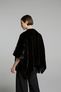 Wholesale Custom Celebrity Inspired Mink <strong>Bolero</strong> <strong>Jacket</strong> Women Winter Statement Piece Mink <strong>Fur</strong> Poncho Cape Black Mink Coat - Product Image 2