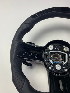 Volant en fibre de carbone pour <span class=keywords><strong>Mercedes</strong></span> <span class=keywords><strong>Benz</strong></span> GLA <span class=keywords><strong>CLA</strong></span> <span class=keywords><strong>180</strong></span> GLC GLE W211 W212 W213 W203 W204 W205 2013 2014 2015 2016 2017 <span class=keywords><strong>2018</strong></span> - Product Image 4