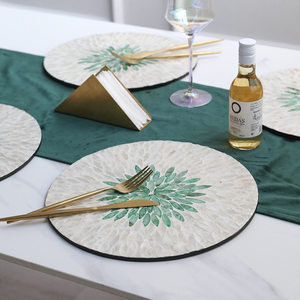 Set <span class=keywords><strong>de</strong></span> <span class=keywords><strong>table</strong></span> rond <span class=keywords><strong>de</strong></span> luxe doré en forme <span class=keywords><strong>de</strong></span> coquillage <span class=keywords><strong>de</strong></span> cristal pour mariage, décoration <span class=keywords><strong>de</strong></span> <span class=keywords><strong>table</strong></span> à manger - Product Image 5