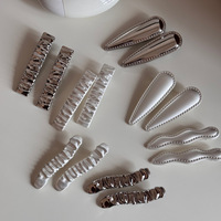 Penjepit Rambut Desain Sederhana Bahan Alloy Warna Perak/Putih Mutiara Matte Jepit Model Duckbill Murah Jepit Model Alligator Mewah