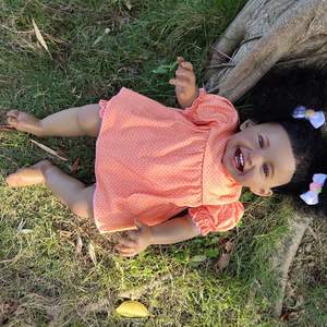 Poupée Reborn Noire en Silicone R&B Chucky Finished Newborn Muecas, modèle de jouet en peluche afro-américain pour fille - Product Image 4