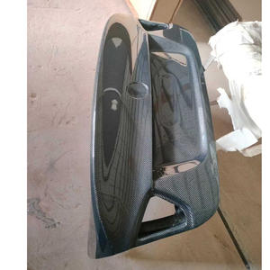 Copertura Baule Posteriore di Alta Qualità in Fibra di Carbonio Nera Stile CLS per BMW Serie 3 E90 E92 328i 335i 2005-2012 Baule in Carbonio - Product Image 4