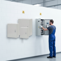 Boîtier de distribution électrique triphasé étanche 220V en acier inoxydable personnalisé par le fabricant pour usage industriel extérieur