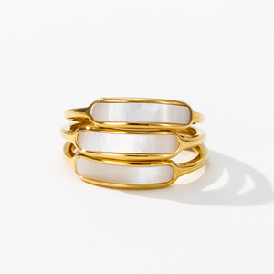 Anillo de Barra Rectangular con Banda Delicada YF2728, Chapado en Oro de 18K, Acero Inoxidable, Resistente al Agua, Hipoalergénico para <span class=keywords><strong>Mujer</strong></span> - Product Image 6