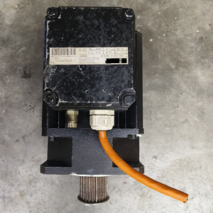 มอเตอร์ SM 100-K 3000-G 24V-DC 6.3KW 3000U/นาที25Nm 18.8A 6SM 100-K มอเตอร์3000-G SM 100-K 3000-G 24V-DC 6.3KW 3000U/นาที25Nm - Product Image 1