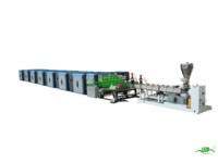 Machine de découpe haute productivité pour la fabrication de feuilles en PP pour le bâtiment, la construction d'équipements de coffrage et les lignes d'extrusion de panneaux