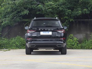 2025 SAIC Skoda <span class=keywords><strong>Kodiaq</strong></span> SUV di medie dimensioni 2.0T 186hp L4 5/7 posti a sedere tetto apribile panoramico 4WD spazioso cambio automatico auto - Product Image 5