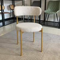 Chaises de cuisine gris clair à dossier incurvé Coussin rond en velours Chaises de salle à manger Chaise d'événements hôteliers avec cadre doré