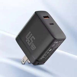 อะแดปเตอร์ชาร์จเร็ว PD 45W แบบ USB-C พร้อมพอร์ต USB-A/USB-C คู่ หัวปลั๊กแบบ US/EU/UK สำหรับใช้ในบ้านและสำนักงาน - Product Image 4