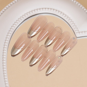 Pegatinas para uñas portátiles Verano Versátil Gama alta Hecho a mano Borde de oro francés Gota de agua larga Piezas de uñas falsas - Product Image 3