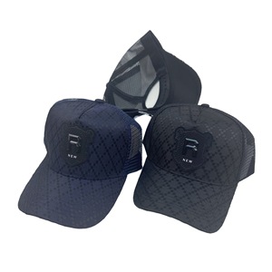 R-010 หมวกเบสบอลตาข่ายสำหรับผู้ชายผ้าฝ้ายระบายอากาศได้ดีปักตัวอักษรย้อนยุคหมวกตาข่ายสำหรับใช้กลางแจ้ง - Product Image 2