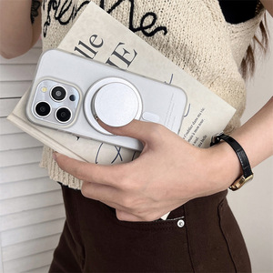 เคสโทรศัพท์แบบแม่เหล็กสีเงินเมทัลลิกพรีเมียม ป้องกันแรงกระแทกสองชั้น สำหรับ iPhone 17 Pro Max 16 15 14 - Product Image 4