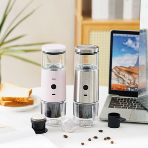 เครื่องชงกาแฟเอสเพรสโซแบบพกพา สแตนเลสสตีล กึ่งอัตโนมัติ พร้อมระบบชงกาแฟ แบตเตอรี่แบบชาร์จได้ และชาร์จผ่าน USB สำหรับใช้ในครัวเรือน - Product Image 1