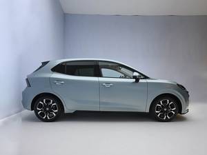 <span class=keywords><strong>MG4</strong></span> 2025-2026 En Stock MG Mulan EV 460Km Fashion Vehículo Eléctrico de Nueva Energía MG 4 EV Autos de China Vehículo Eléctrico 4WD - Product Image 4