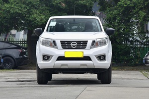 <span class=keywords><strong>Nissan</strong></span> <span class=keywords><strong>Navara</strong></span> 2.5L MT 4x4 Confort QR25 d'<span class=keywords><strong>occasion</strong></span> 2023 – Pick-up 4x4 fiable pour l'exportation mondiale - Product Image 4