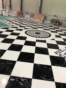 Medaglioni in Marmo Nero Marquino con Motivo a Piastrelle per Pavimento, Taglio a Idrogetto - Product Image 3