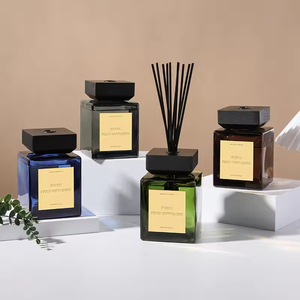 Difusor de aroma romántico con varillas de vidrio cuadradas, de larga duración, sin plomo, sin alcohol, hecho a mano, de gran capacidad, sin llama. - Product Image 1