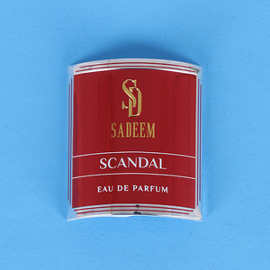 Etiquetas de Perfume Metálicas Personalizadas Jin Dui Dui, Etiquetas Curvas de Aleación de Zinc para Botellas de Eau de Parfum, Impresión Serigráfica - Product Image 1