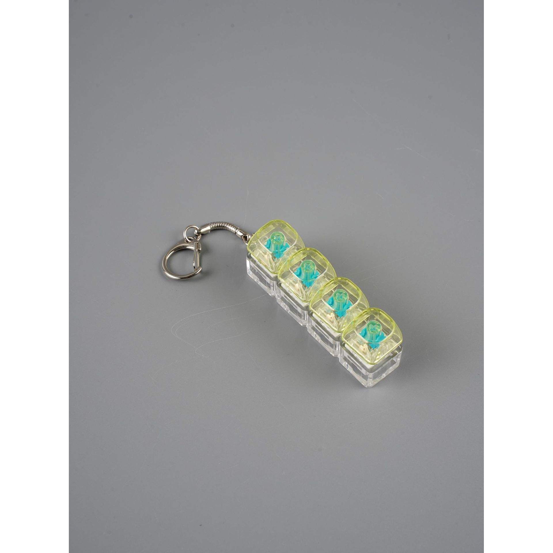 Amarillo transparente