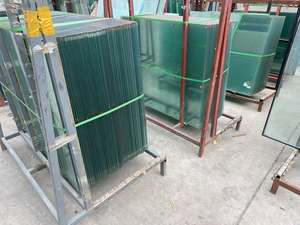 Verre pare-balles laminé PVB de 12mm d'épaisseur fabriqué en Chine pour la rampe plate compatible solaire de balcon de gymnase d'escalier industriel extérieur - Product Image 2