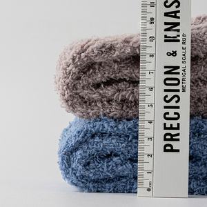 Design personnalisé Automne Infantile 0-6-<span class=keywords><strong>12</strong></span> <span class=keywords><strong>Mois</strong></span> 3 Ans Garçons et Filles Corail Velours Épaissie Genou Chaud Longues Chaussettes Bébé - Product Image 2