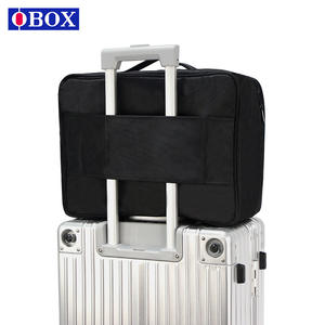 กระเป๋าเก็บอุปกรณ์เสริมผมแบบกำหนดเอง สีดำ ปิดด้วยซิป หูหิ้วนุ่ม จุของได้เยอะ กระเป๋าเครื่องสำอางสำหรับเดินทาง - Product Image 2