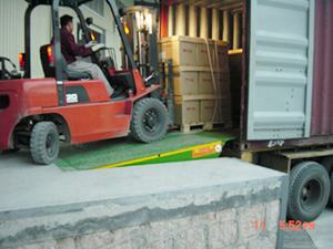 Depoya Özel 1T-15T Sabit Hidrolik Rampa Eğimi Kaymaz Konteyner Yükleme Boşaltma Rampası - Product Image 5