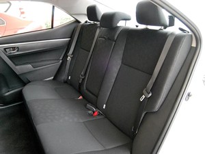 Voiture d'<span class=keywords><strong>occasion</strong></span> <span class=keywords><strong>Toyota</strong></span> <span class=keywords><strong>Corolla</strong></span> modèle 2017 1.2T CVT GL-i berline 5 places essence turbocompressée R15 conduite à gauche automatique de base - Product Image 5