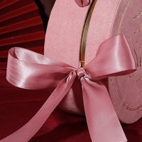Benutzer definierte Wildleder Oberfläche Papier boxen Runde Hochzeit Geschenk box mit Band Griff Luxus Samt Geburtstag Hochzeit liefert Geschenk box