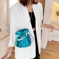 Mini sac à main Chic en forme de seau avec poignée en perle, sac à bandoulière de luxe avec perles, sac à main de soirée avec Logo personnalisé