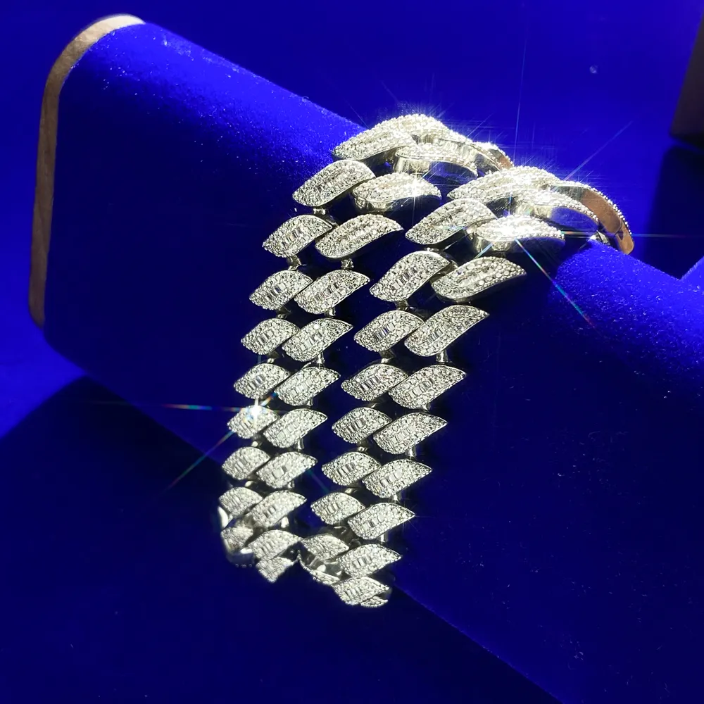 Moda europea y americana hiphop joyería personalizable diamante blanco plata hoja forma empalme 16,5mm cadena de eslabones cubanos