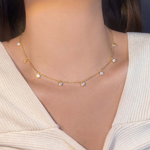 Collier tendance simple avec petite chaîne ronde en CZ, bijoux minimalistes plaqués or 18 carats, collier empilable disponible pour femmes - Product Image 2