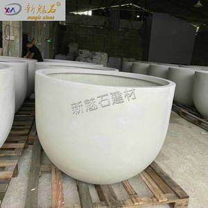 Maceta de Cemento con Diseño de Piedra Mágica, Tamaño Personalizado, Blanca, para Jardín Exterior - Product Image 2